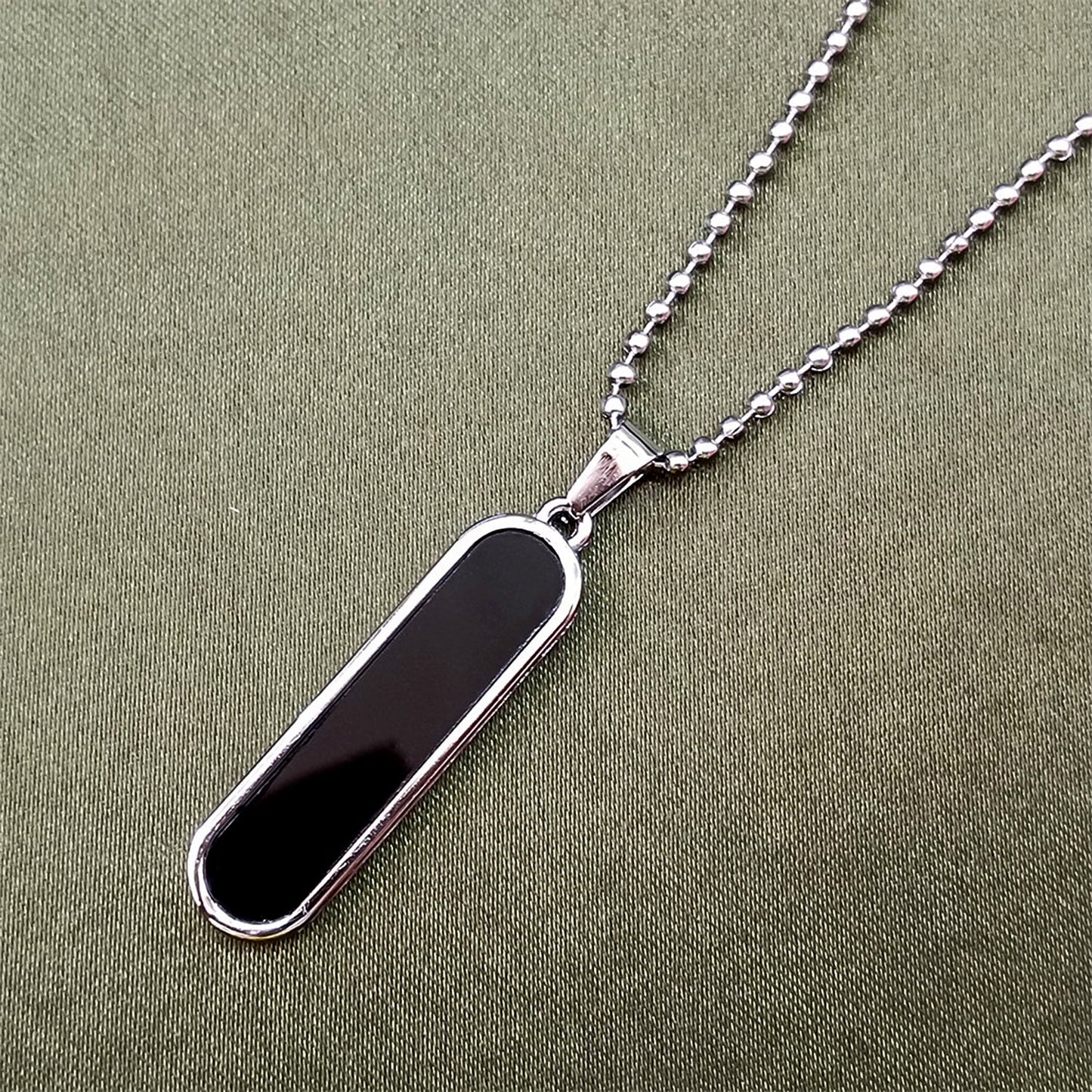 Happyclick Minimalist Bar Pendant Necklace with Chain (1 Pc) - HappyClick
