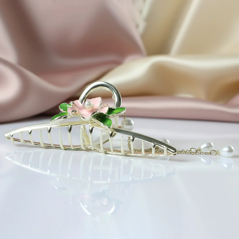 Happyclick Elegant Floral Pearl Chain Hair Claw Clip (1 Pc) - HappyClick