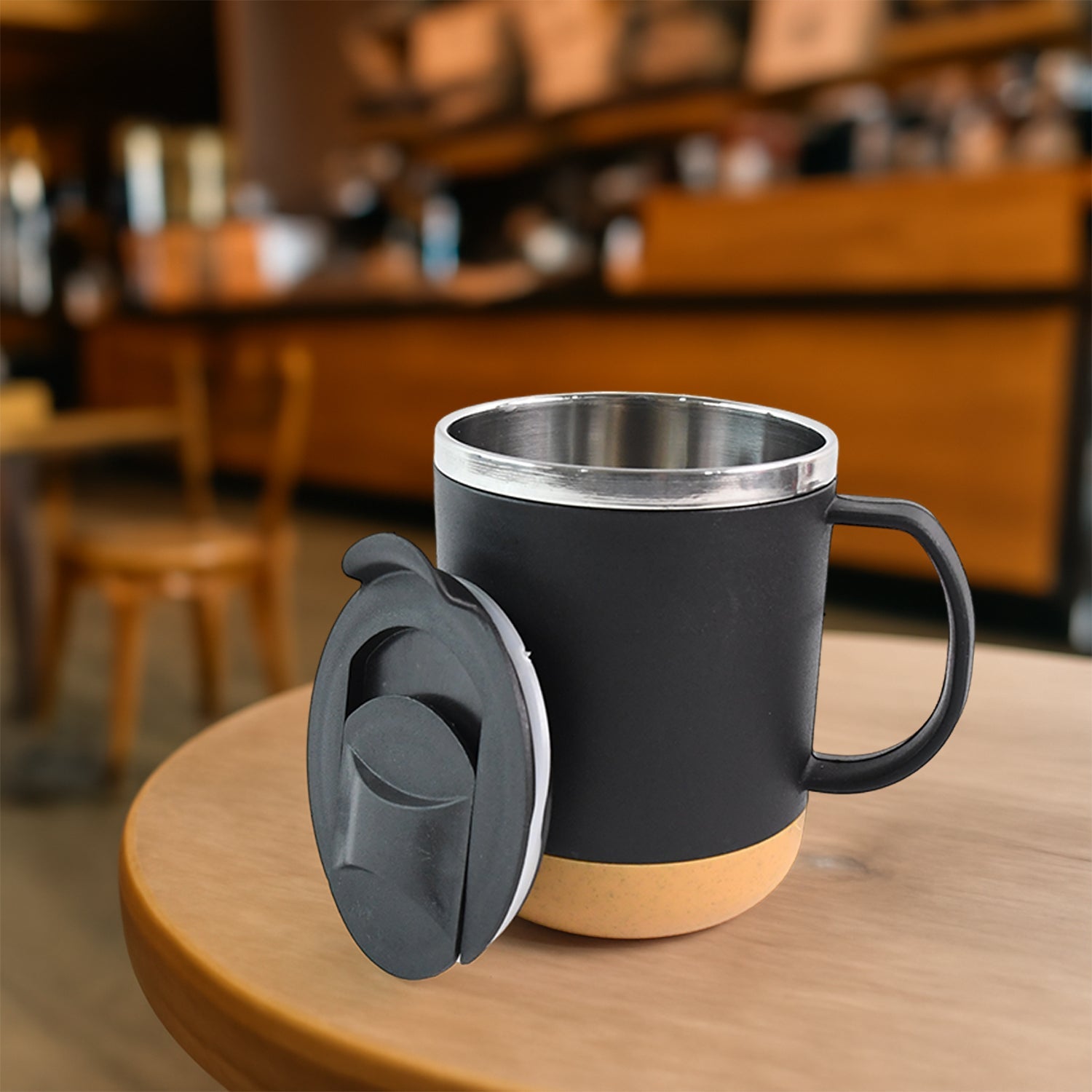 Insulated coffee mug providing all-day freshness in beige matte finish