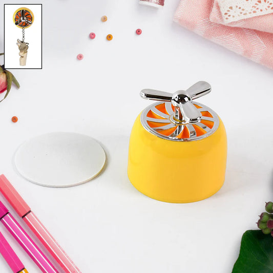 Propeller car air freshener

Dashboard air freshener with hook

Mini spinning car freshener

Stylish car interior accessory

Rotating car fragrance diffuser

Airplane propeller car freshener

Car aroma diffuser

Mini car perfume propeller

Dashboard decor with fragrance

Car air freshener fan style