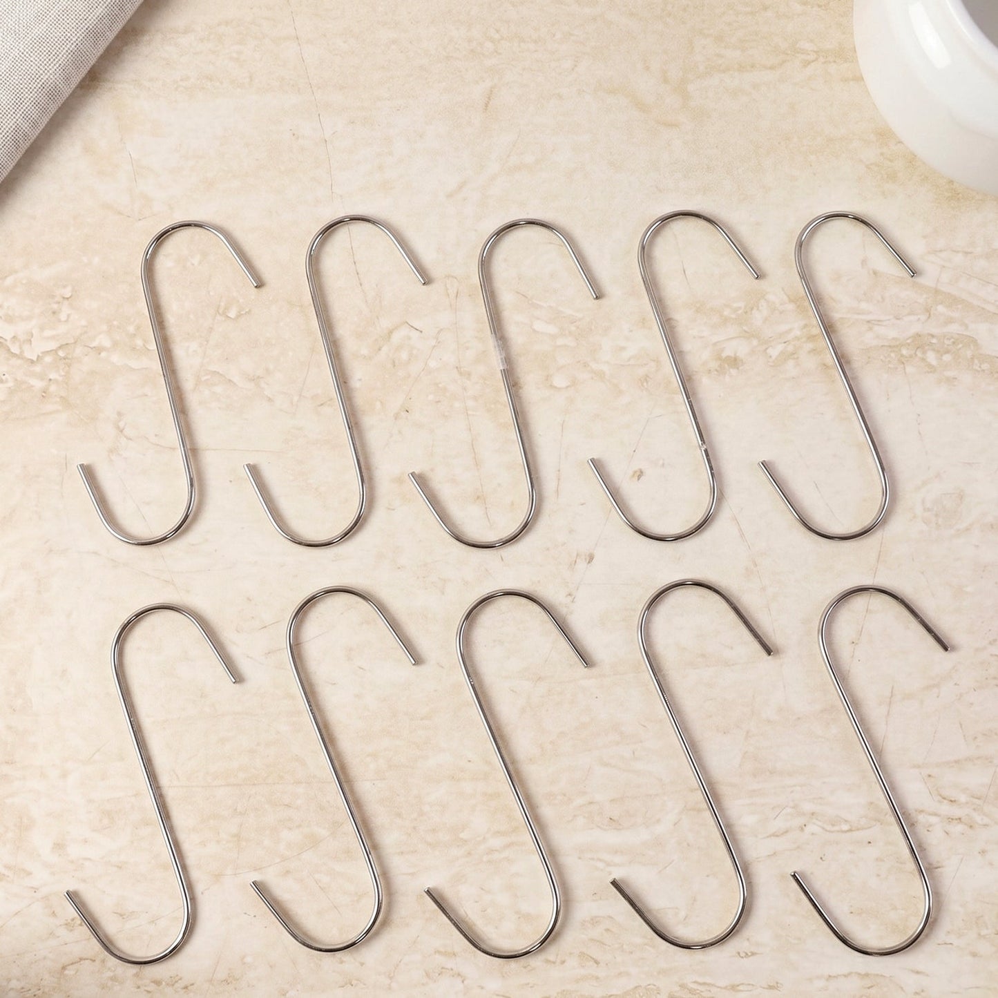 S shaped hooks white bg