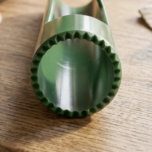 HappyClick Multipurpose Apple Cutter – Effortless Slicing & Coring Tool for Kitchen