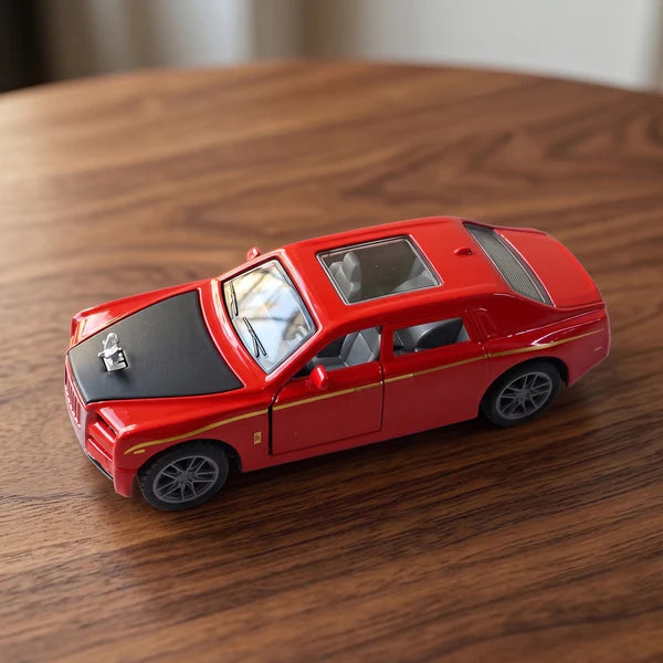 Happyclick Die-Cast Metal Pull-Back Toy Car – Realistic Luxury Sedan Model