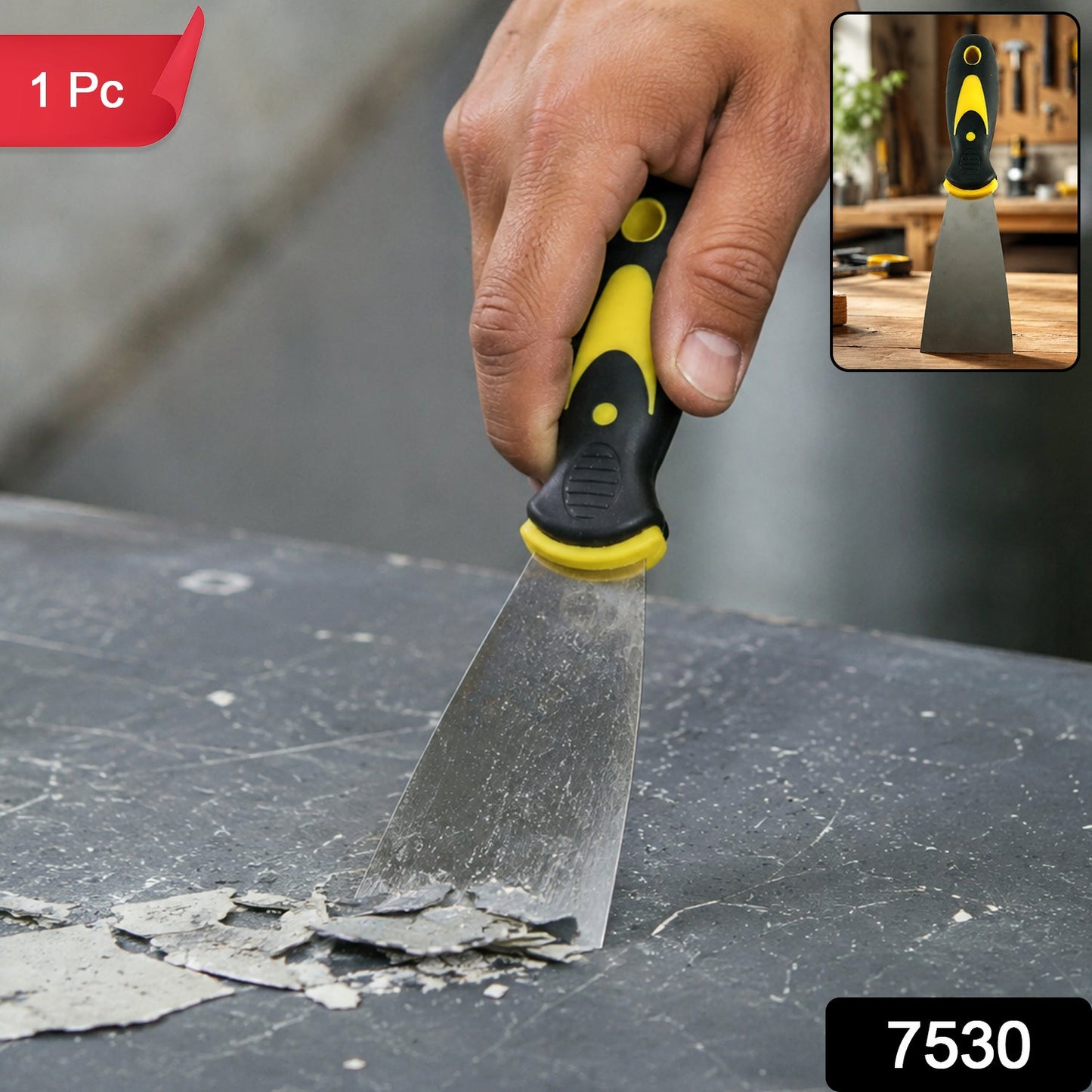 Wide putty scraper ergonomic handle